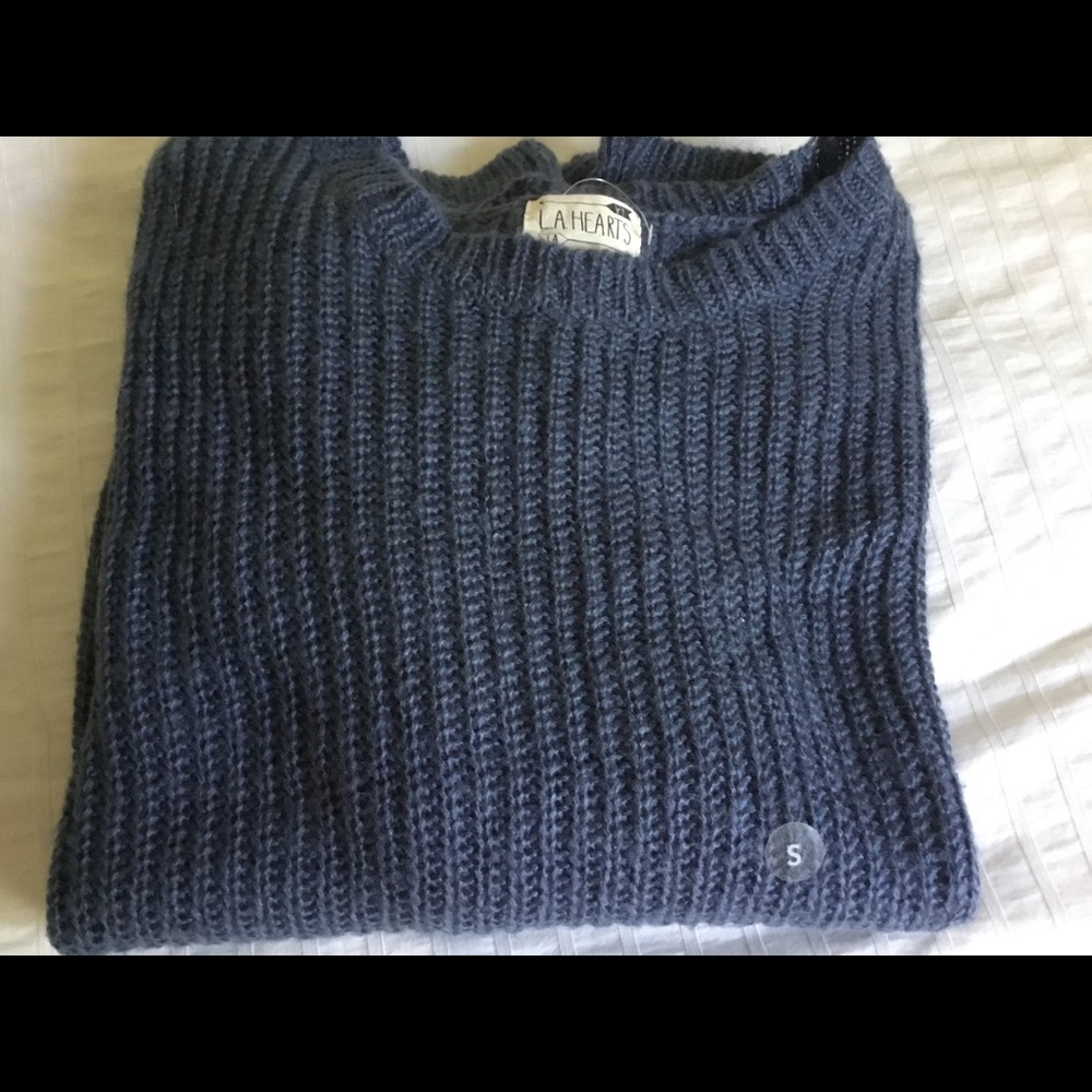 Blue cable knit Sweater size S